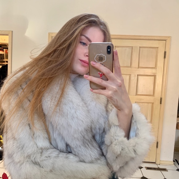 Fox Fur coat - Picture 10 of 10